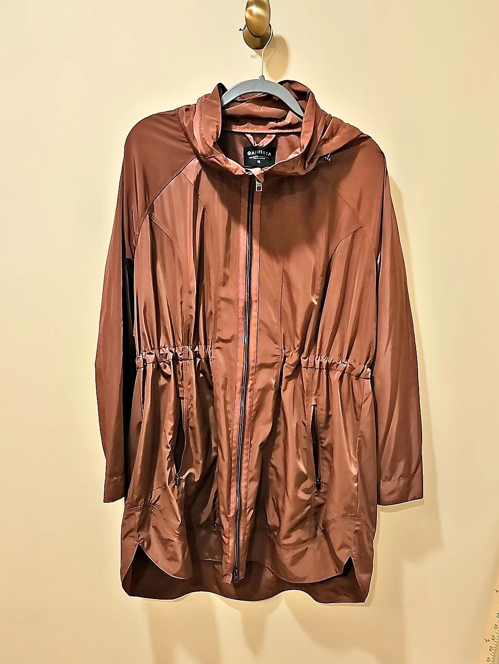 Athleta Featherweight Satin Jacket; Raspberry Color; XL; Excellent Condition